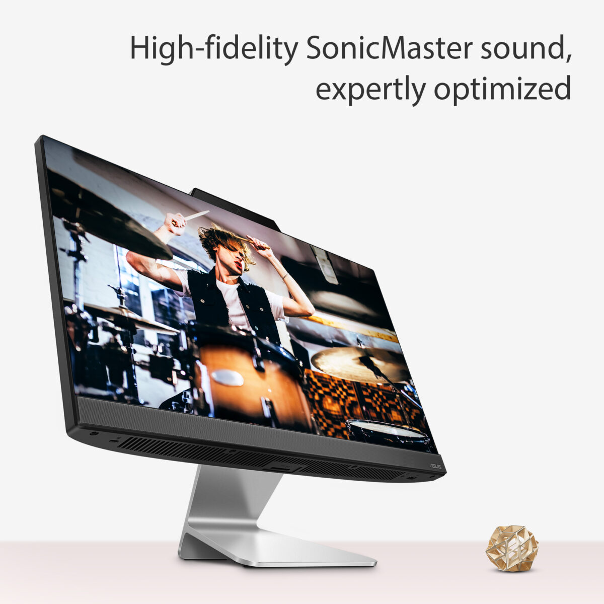 ASUS A3202 A3202WBAK-BA003WS AUDIO High-fidelity SonicMaster sound, expertly optimized ASUS SonicMaster, developed by the ASUS Golden Ear team, empowers ASUS A3202 with quality audio that delivers wider frequency range for clearer vocals and rich, deep bass. SonicMaster is a tailored mix of superior hardware and clever software designed to give you full audio controls for truly immersive sound for movies, music and games.